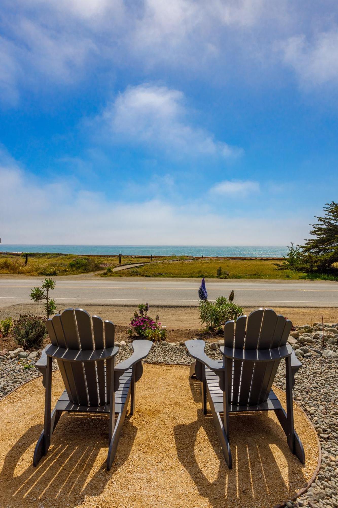 Windrush Inn - Cambria Exterior foto